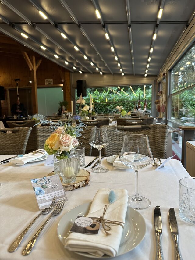 Individuelles Hochzeits-Tischdekoration