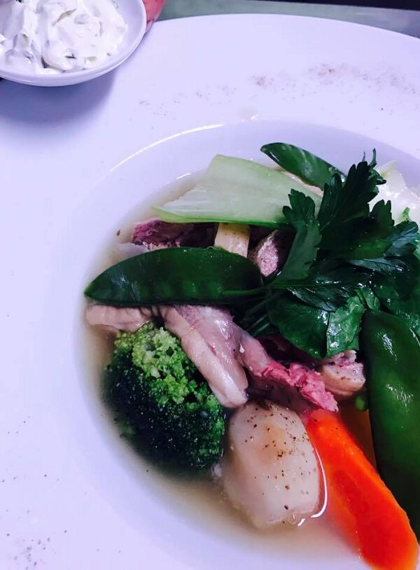 Tête de veau accompagnée de légumes et sa sauce gribiche