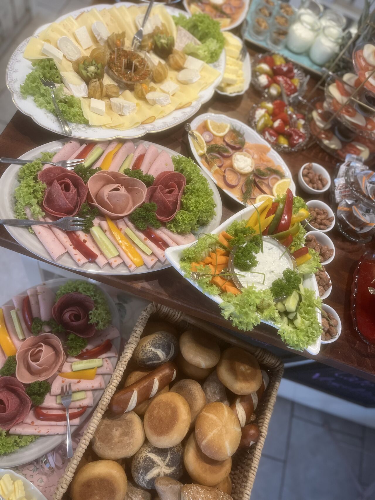 Frühstücksservice im Büro