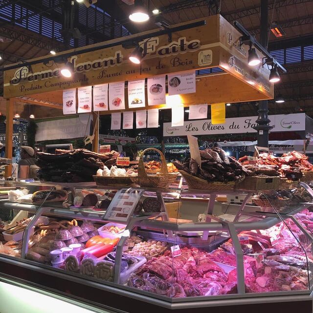 Marché couvert d'Epinal, nous y sommes présents tous les mercredis et samedis matins