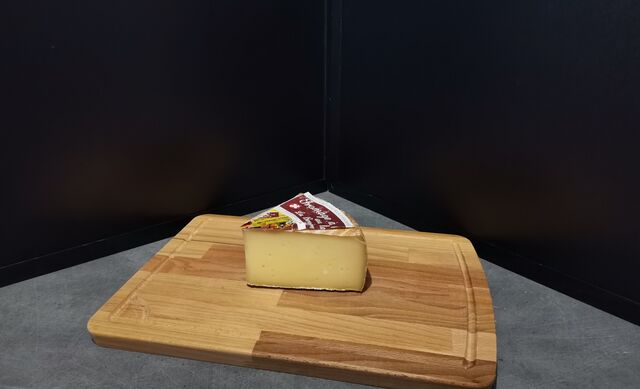 Raclette fumée = 20.90€ le kilo