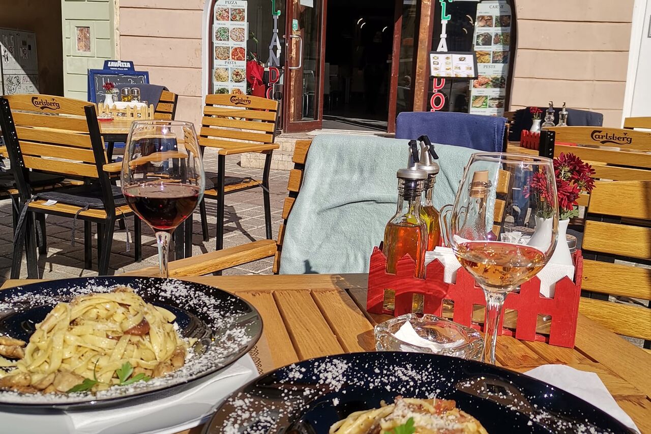 RESTAURANT ITALIAN D.O.C.