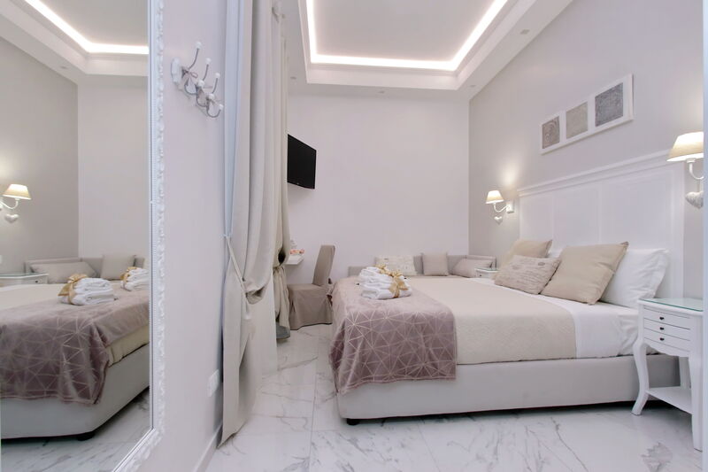 Camera Tripla Confort