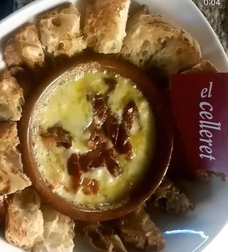 Raclette amb encenalls de pernil