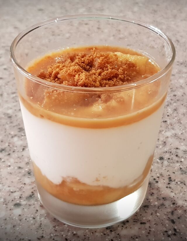Verrine gourmande aux pommes et speculoos
