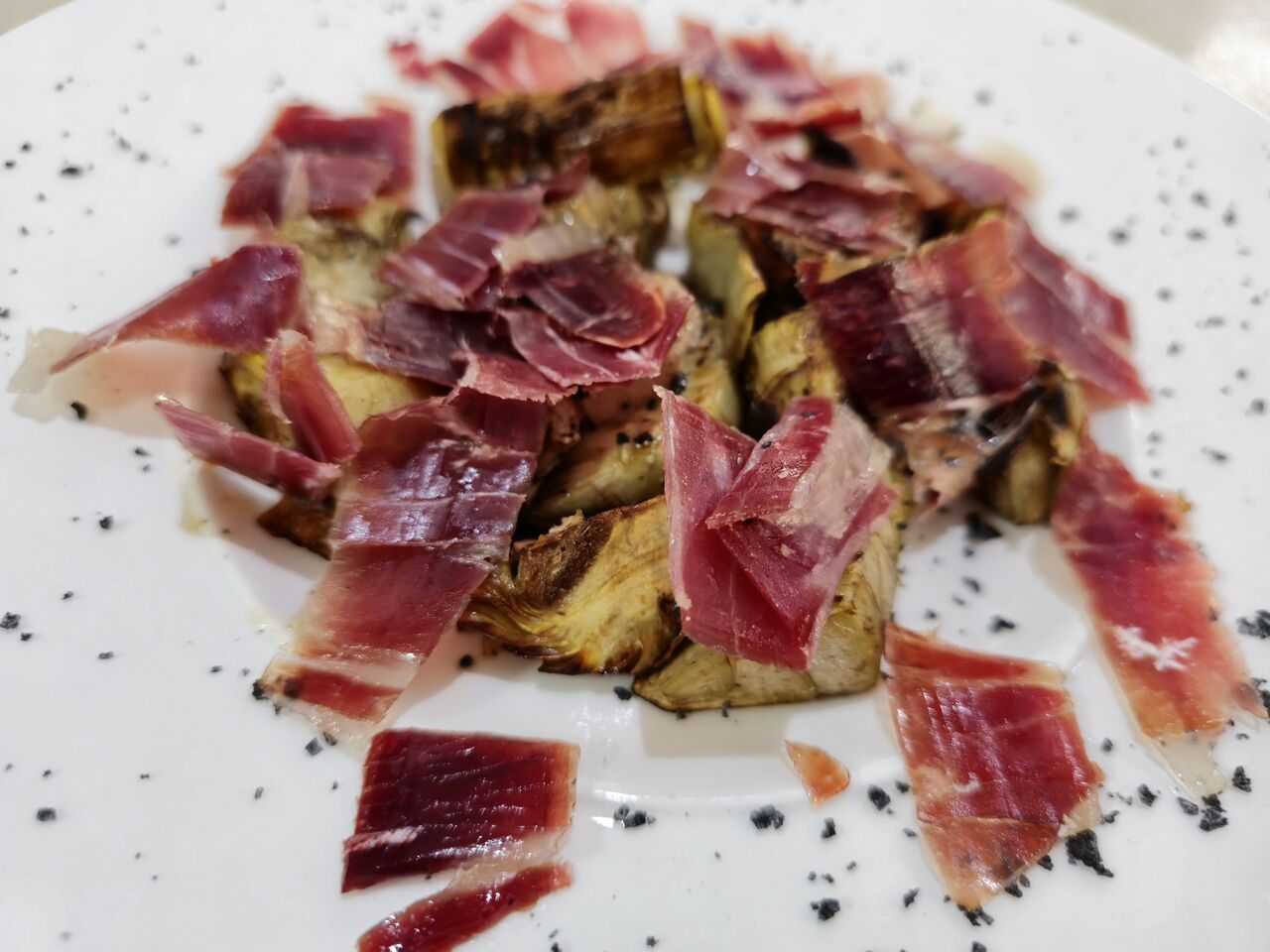 Alcachofas al Foie con Jamon 75% iberico