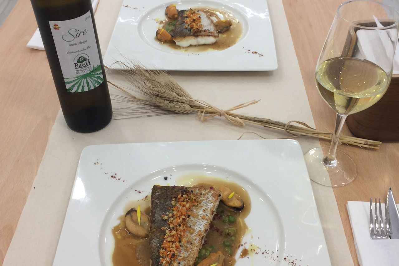 MERLUZA EN SALSA DE PAN