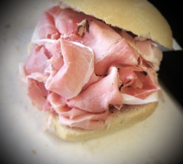 Rosetta col prosciutto cotto al tartufo 