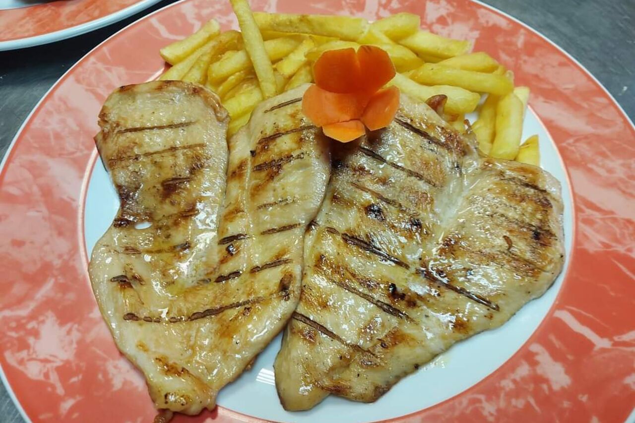 PILEĆI FILE SA ŽARA!