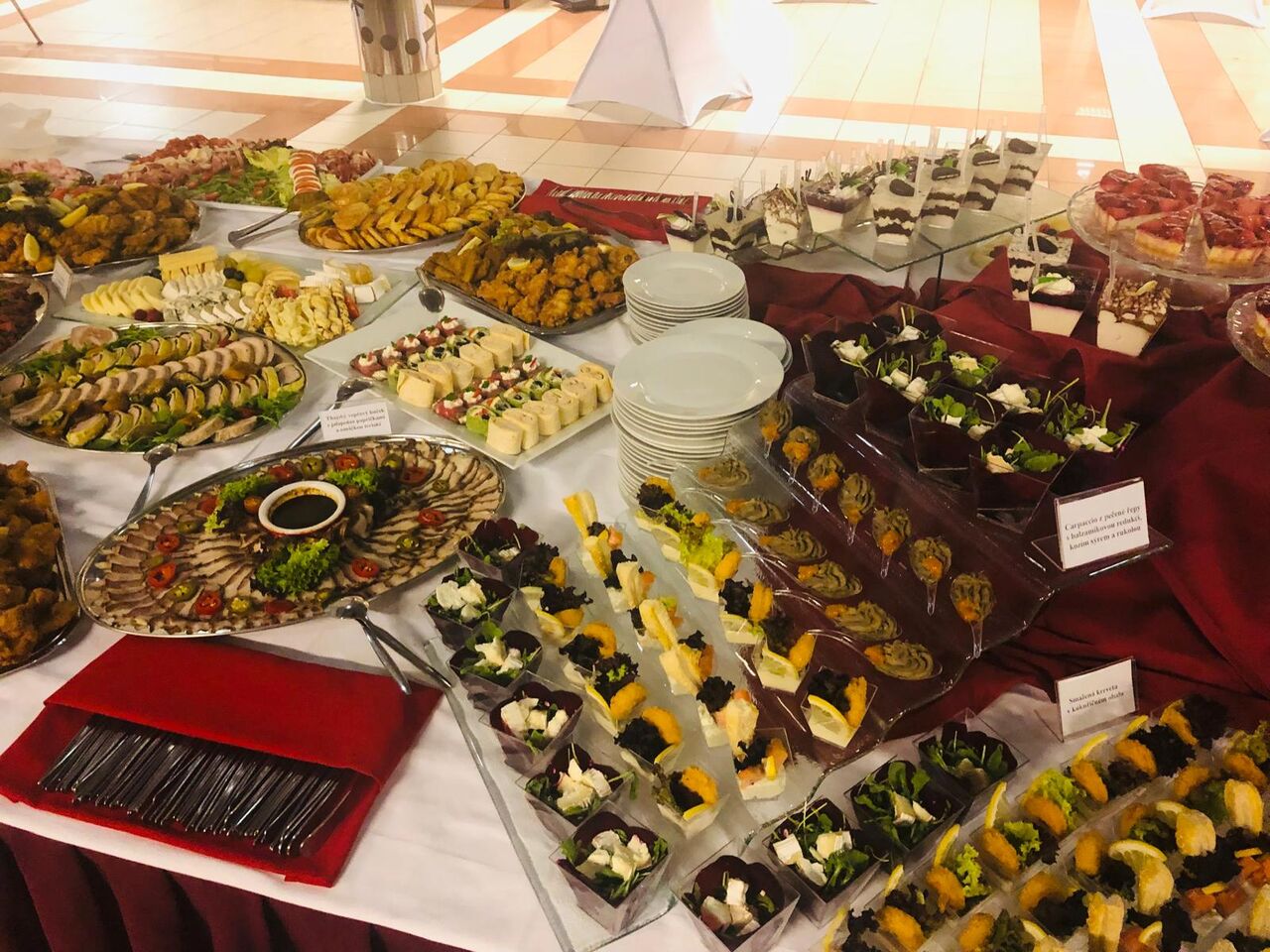 Rautový stůl dle přání 