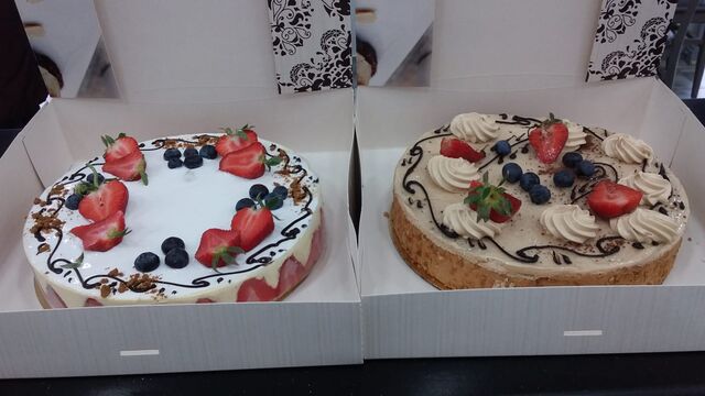 Commandes de gâteaux d'anniversaire 