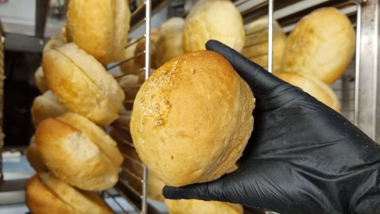 Fabrication de pain buns maison 