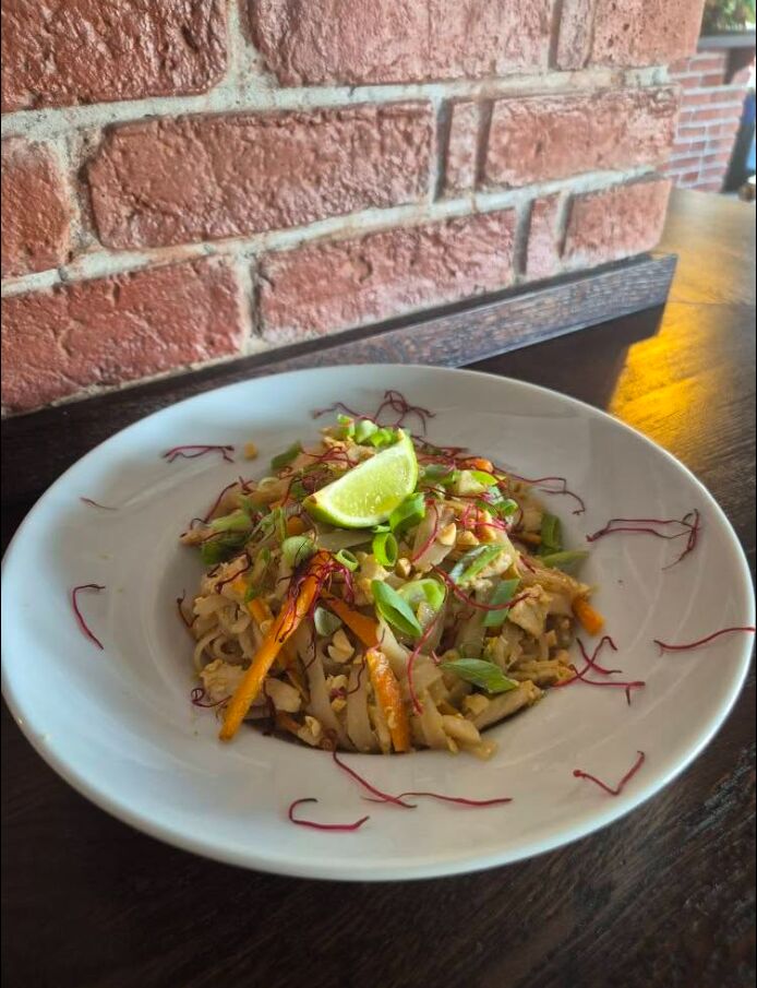 Kuracie Pad Thai rezance s kuracím mäsom