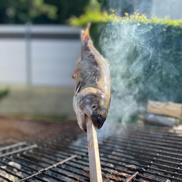 Jeden Montag frische Steckerlfische!