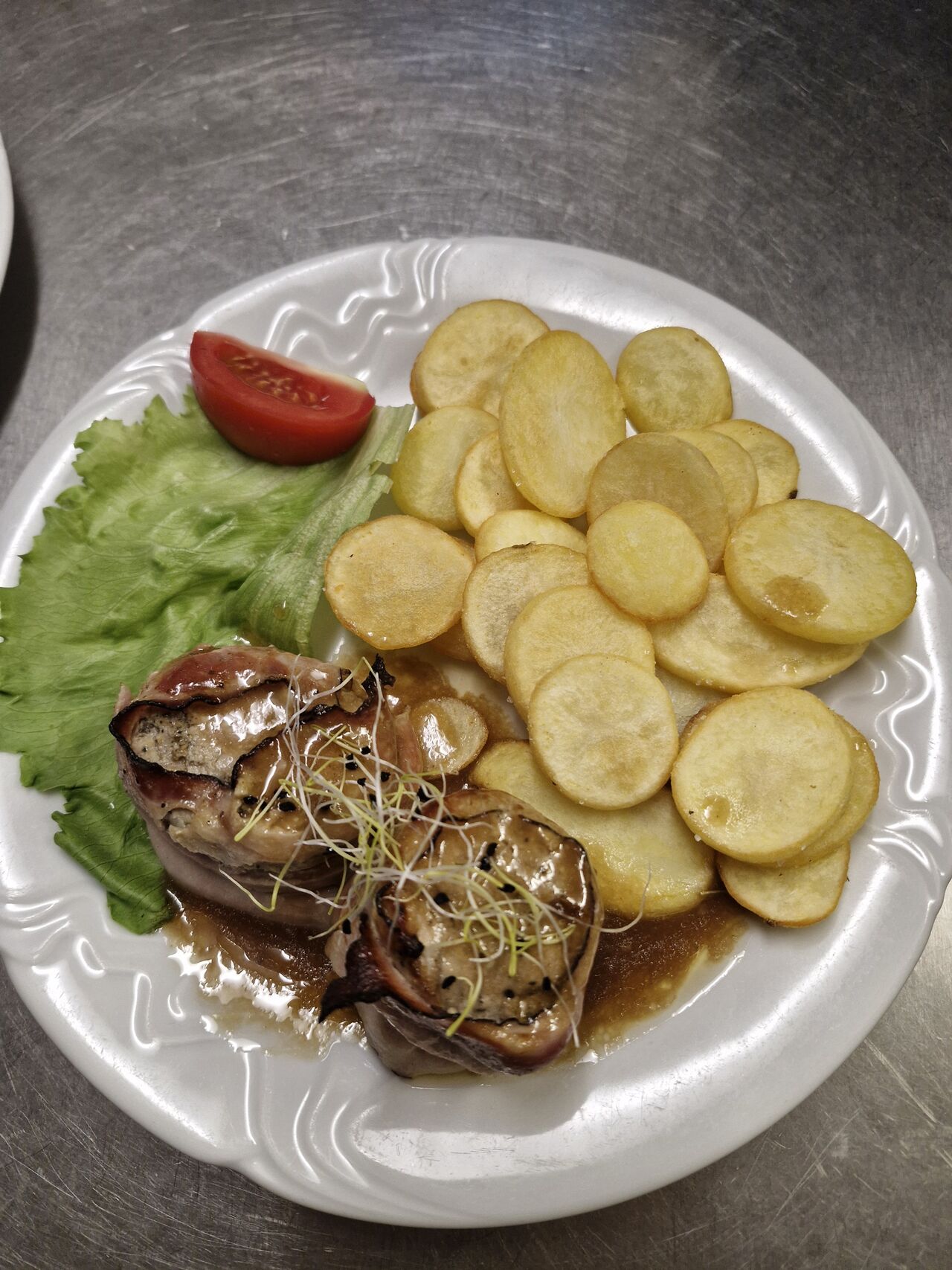 Panenka ve slanině a dolarky