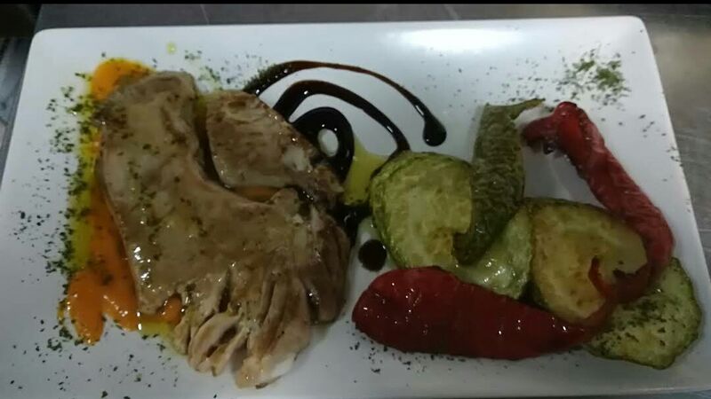 El Atun Rojo con Verduritas