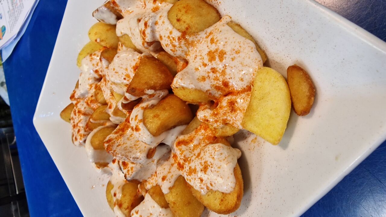 Patatas bravas