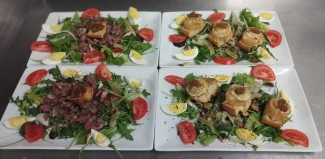 Salades de gésiers et salade de chèvre