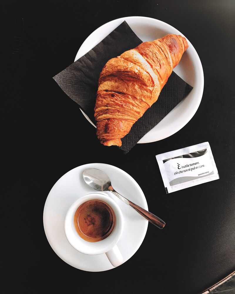 FORMULE petit déjeuner et viennoiseries au choix