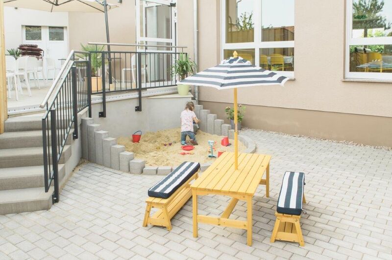 Kinderspielecke im Außenbereich