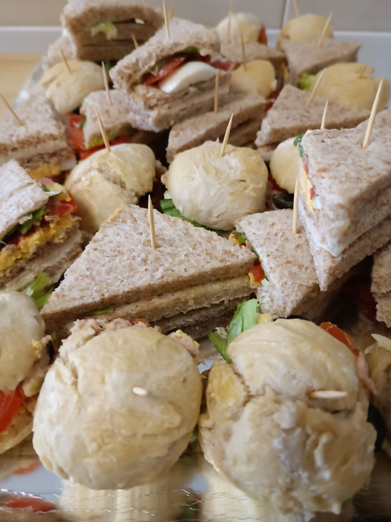 Plateau personnalisé par vos soins sur devis!