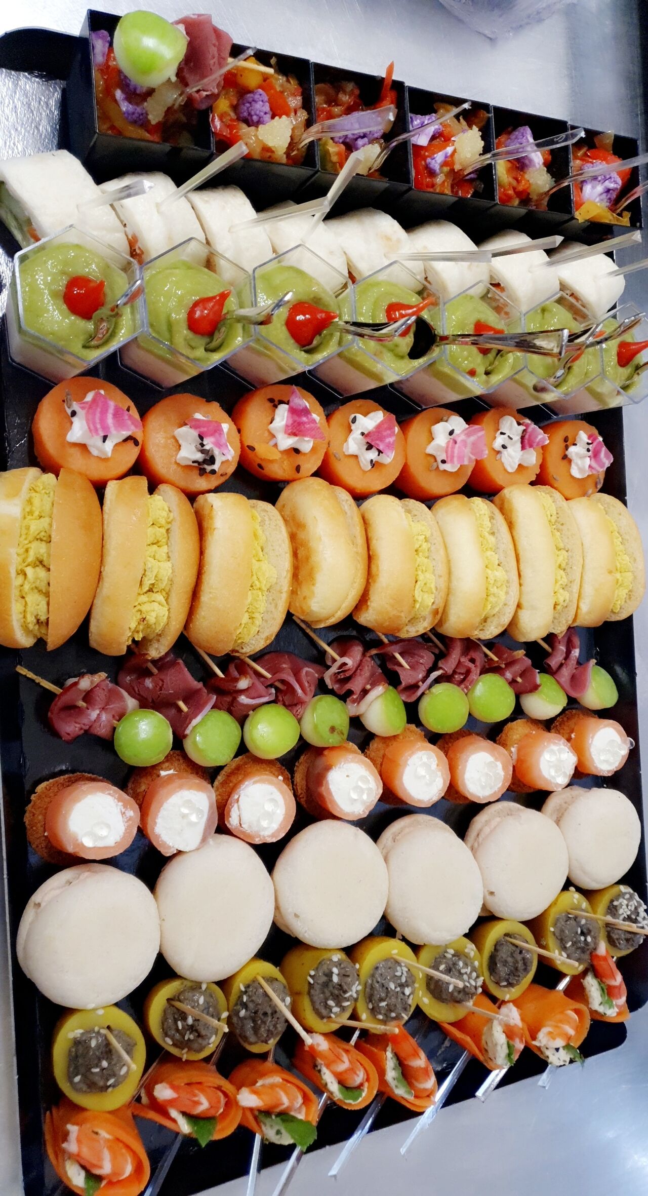 plateau cocktail avec quelques nouvelles pièces