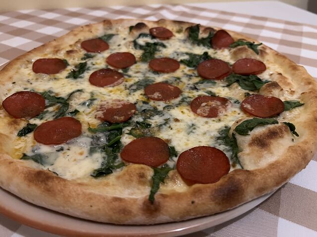 Mozarella Spinat Scharfesalami