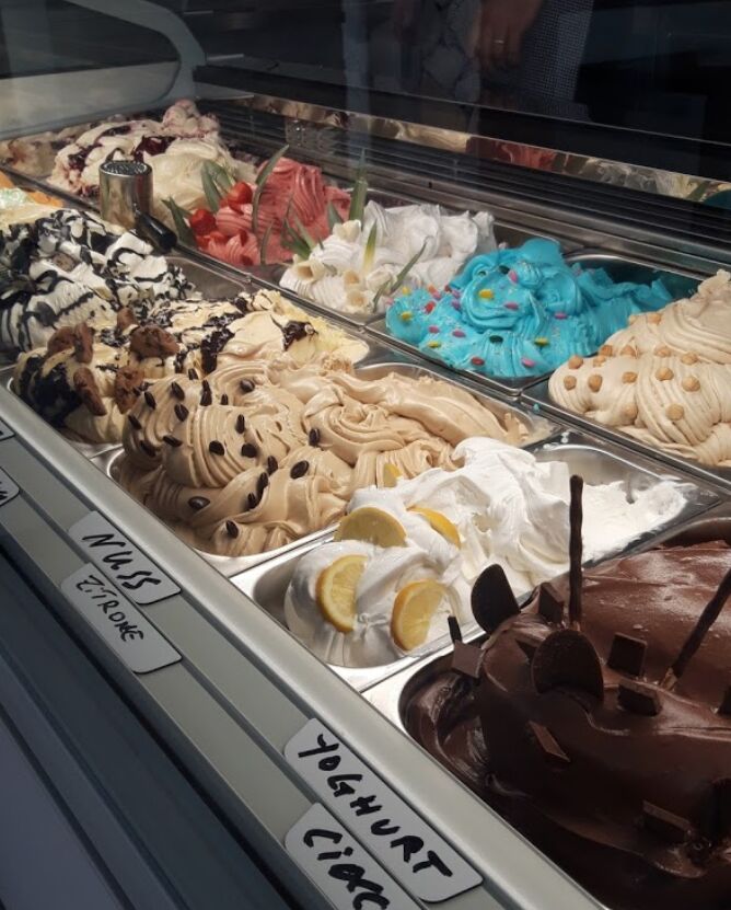 Eine kleine Auswahl von unserem hausgemachten italienischen Eis