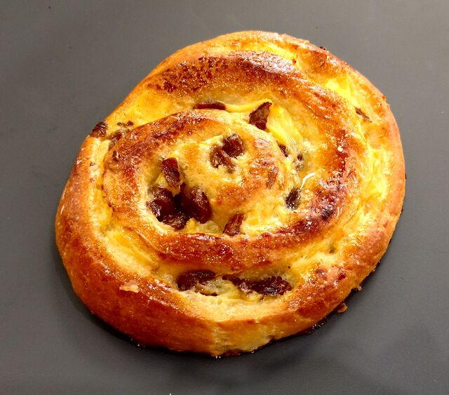 Le pain aux raisins