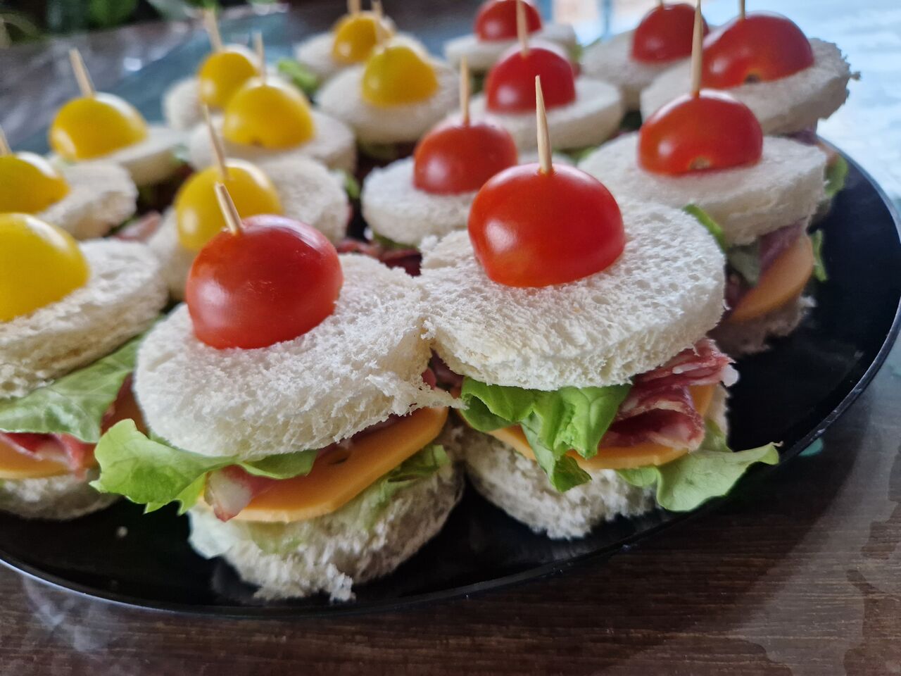 Bouchées fromage charcuterie