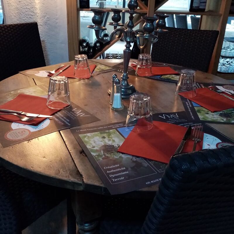 La table ronde à t'elle des pouvoirs ?