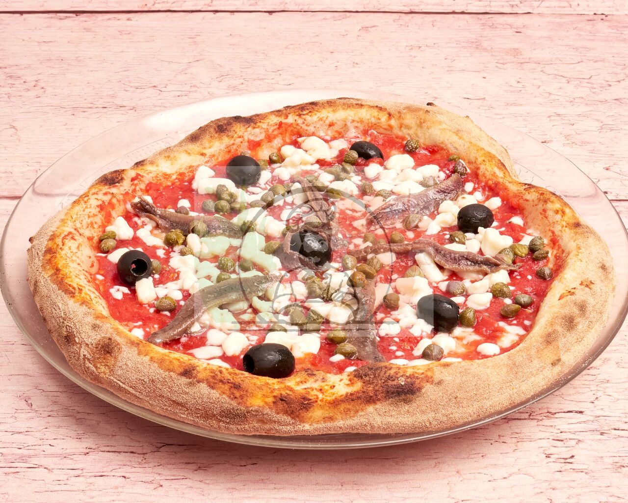 NAPOLI
tomate, mozzarella, anchois, capres, olives