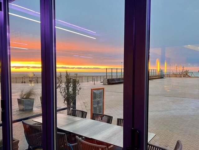 Verwarmd terras met zeezicht