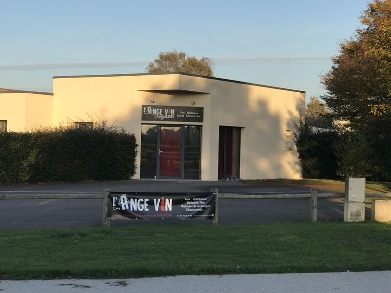 Votre cave avec son parking privatif