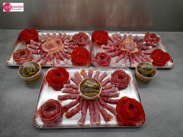 Plateaux de 3 ou 4 sortes de charcuteries