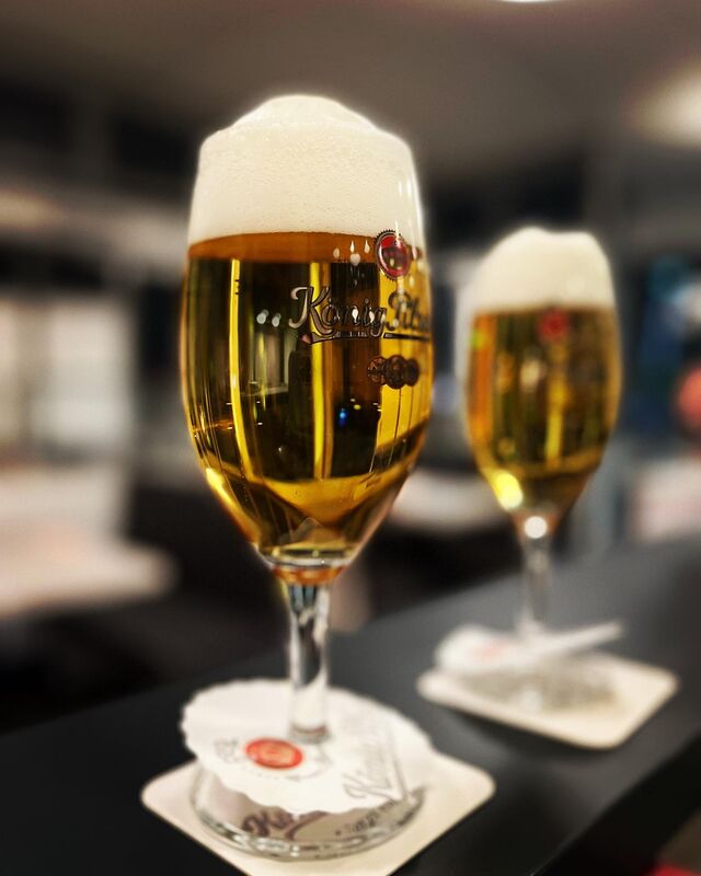 Frisch gezapftes Königs-Pilsener 