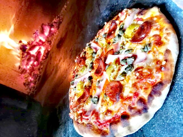 Originale Steinofenpizza - einfach lecker