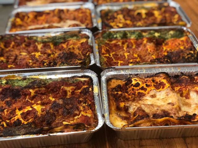 Lasagne maison sauce bolognaise et béchamel aux épinards