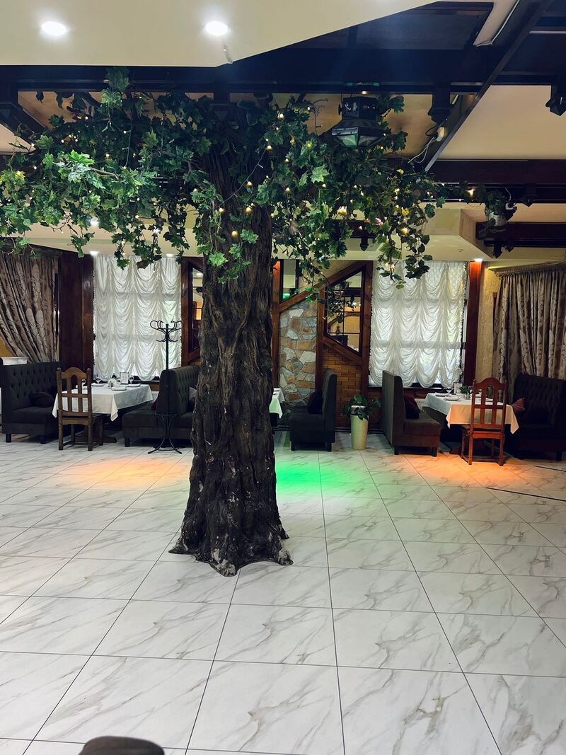 Основний зал