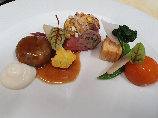 Vitello a bassa temperatura con sformatini di zucca e funghi