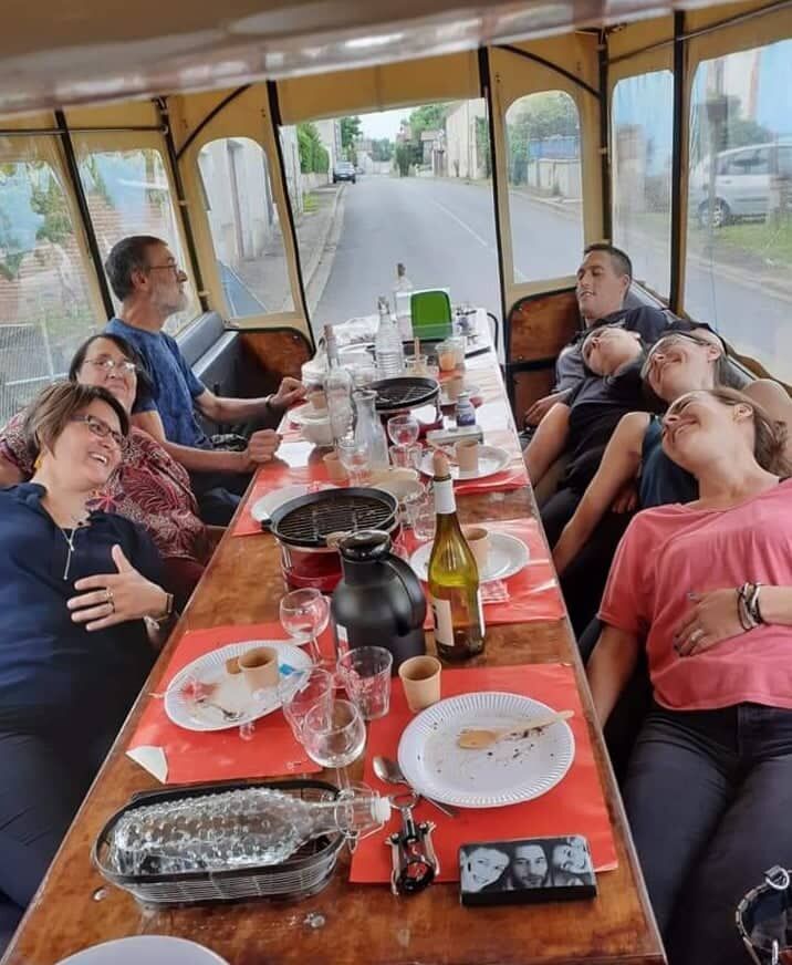 Après ce bon repas, c'est l'heure de la sieste en Roulotte
