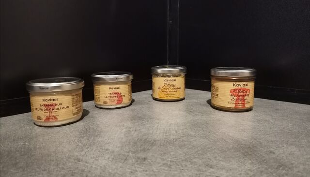 Tarama blanc 90g=fin /tarama truffé 90g=fin/rillettes de Saint-Jacques bio 90g=9.50€/rillettes de Homard bio 90g=11.50€