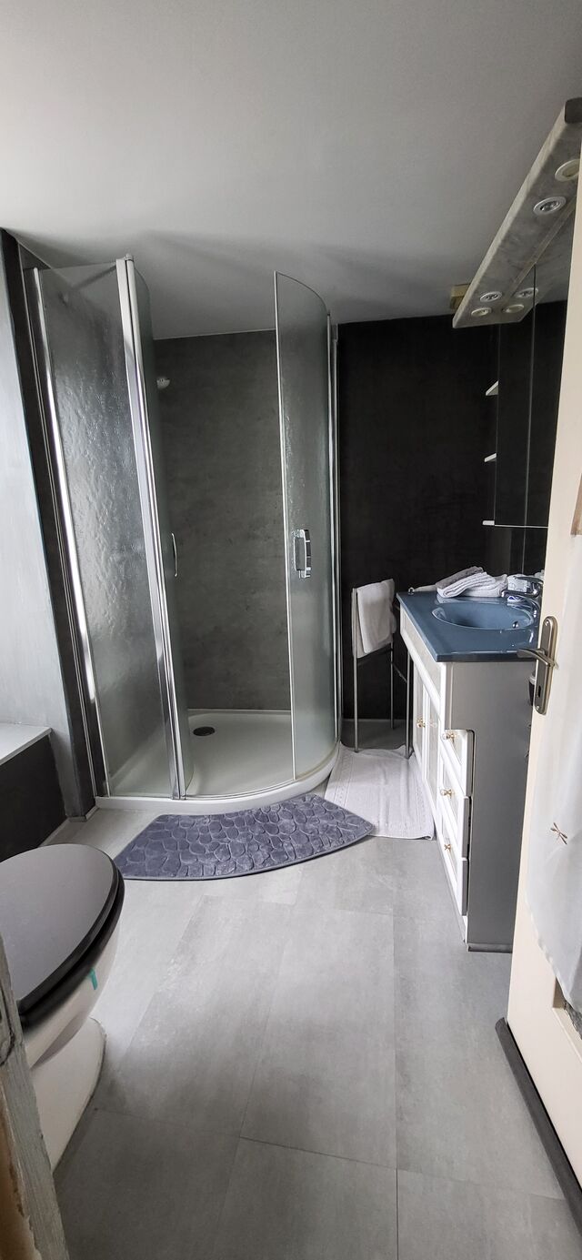 salle de bain de la Comtoise