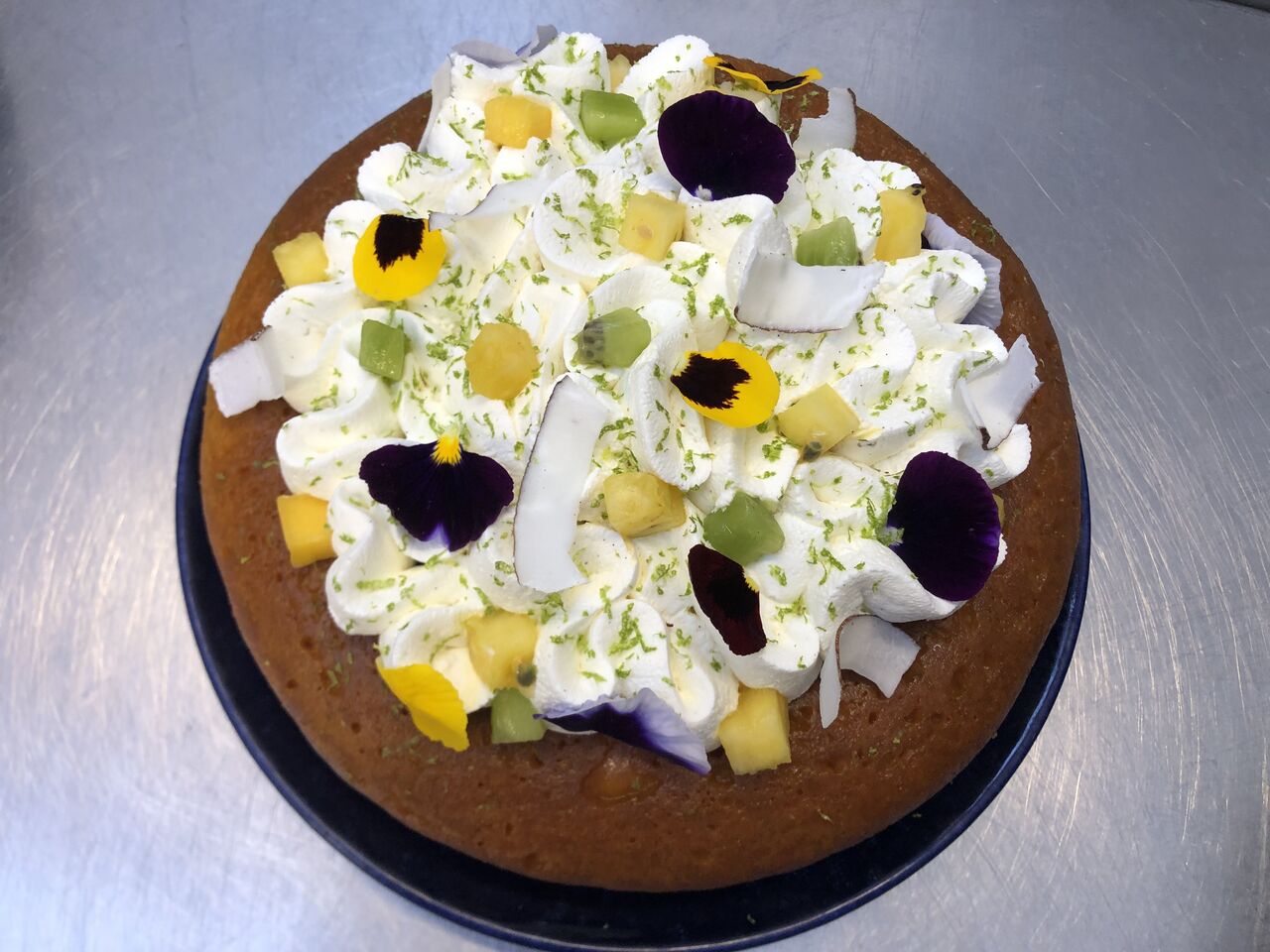 Baba aux fruits exotiques