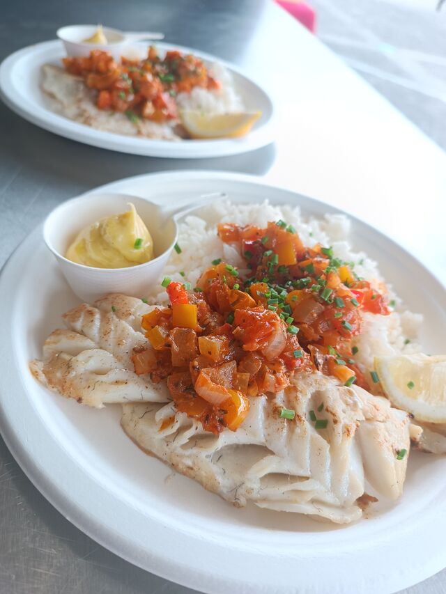 Cabillaud riz de Camargue sauce provençale 