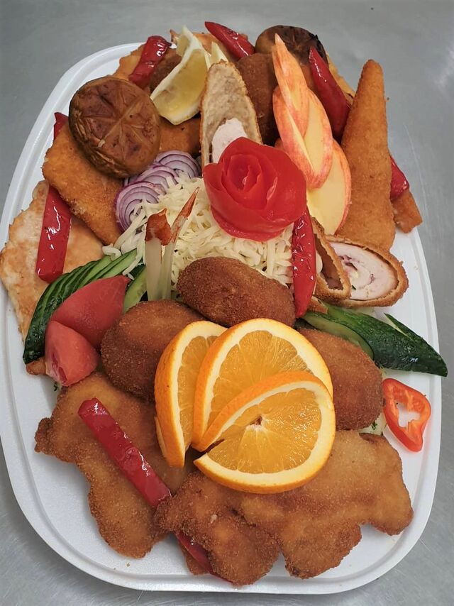 Minden nap rendelhető sültes tálak HÁZHOZ SZÁLLÍTVA IS!