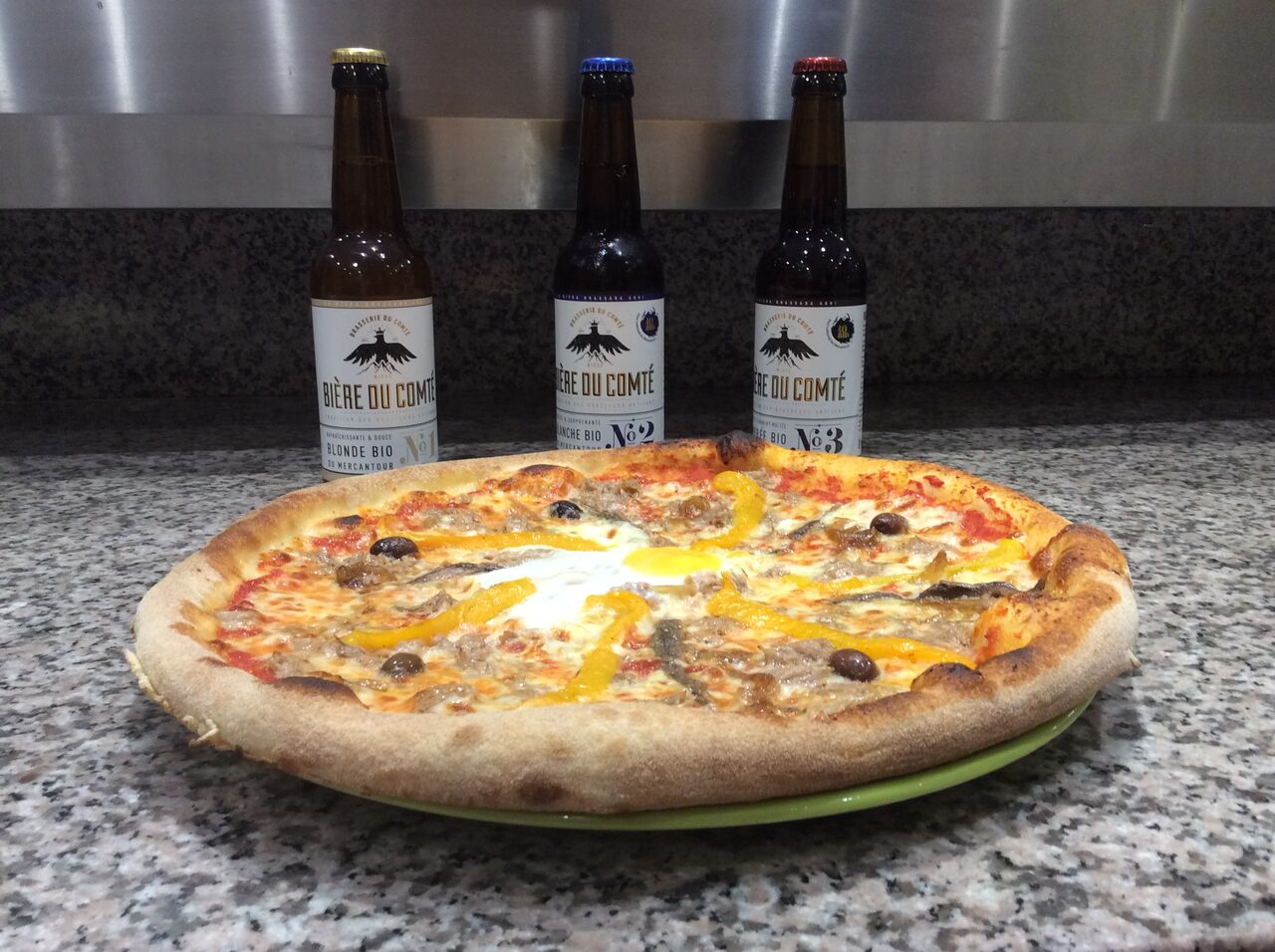 Pizza Niçoise + Bière comté de Nice