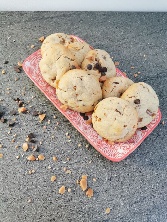 Cookies praliné noisettes et cookies pépites de chocolat
