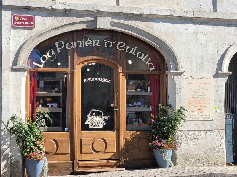 Devanture de l'épicerie Eté 2022