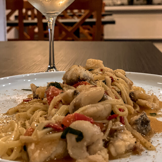 Tagliolini mit Seeteufel